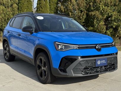 Certified 2025 Volkswagen Taos SE