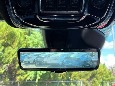 Used 2021 Jeep Grand Cherokee L Overland w/ Luxury Tech Group IV AWD/4WD image 40