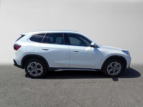 Used 2026 BMW X1 xDrive28i w/ Technology Package AWD/4WD image 2