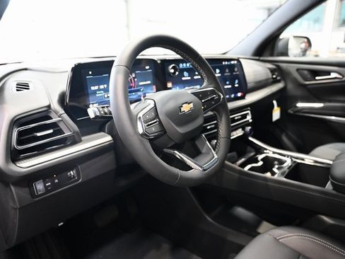 New 2026 Chevrolet Traverse LT w/ Driver Confidence Package image 20