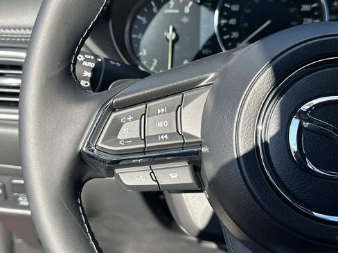 New 2025 MAZDA CX-5 Signature image 12