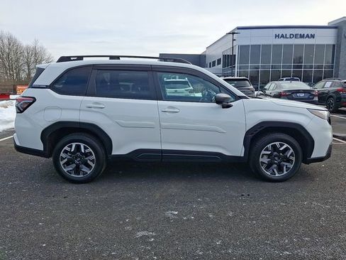 Used 2026 Subaru Forester Premium image 8