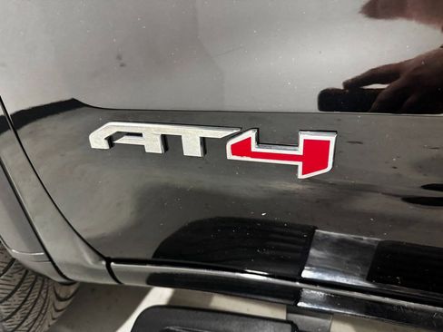 Used 2021 GMC Sierra 1500 AT4 image 33