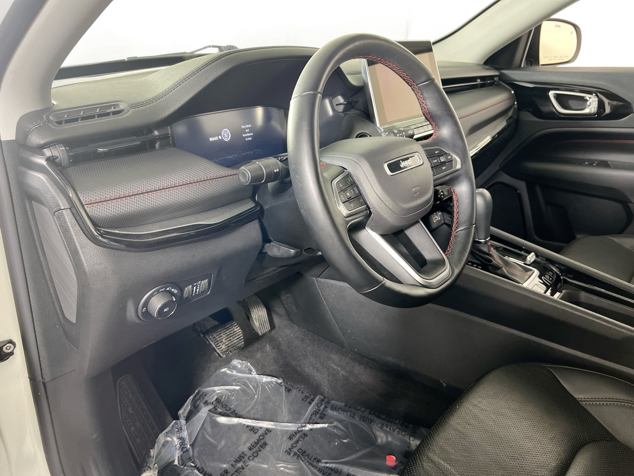 Used 2022 Jeep Compass Trailhawk w/ Trailhawk Elite Group AWD/4WD image 9