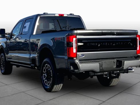 Used 2026 Ford F250 Platinum AWD/4WD image 17