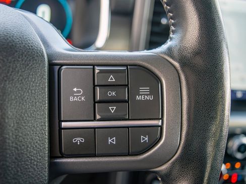 Used 2023 Ford F150 Lariat image 16