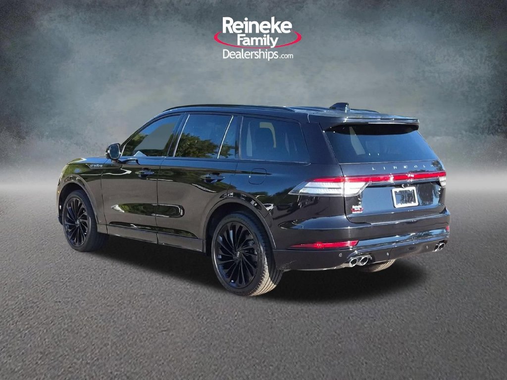 Used 2026 Lincoln Aviator Reserve w/ Jet Appearance Package AWD/4WD image 9