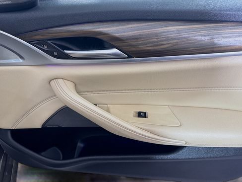 Used 2017 BMW 540i RWD image 31