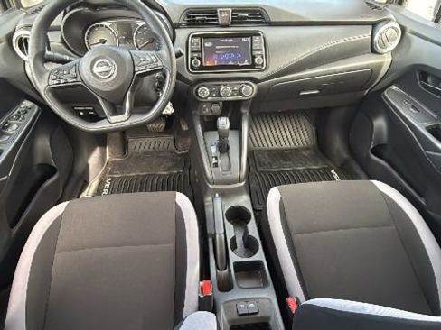 Used 2025 Nissan Versa S w/ Trunk Package image 26