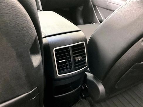 Certified 2023 Kia Sportage SX image 10