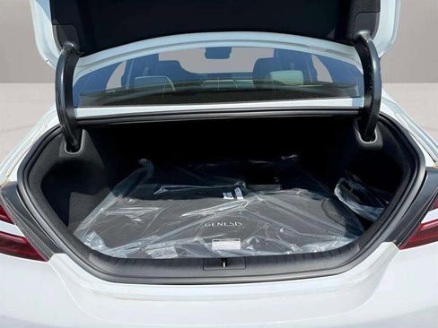 New 2025 Genesis G70 2.5T image 14