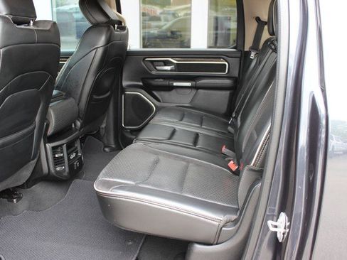 Used 2019 RAM 1500 Laramie w/ Off Road Group AWD/4WD image 8