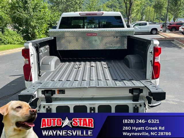 Used 2023 Chevrolet Silverado 2500 High Country w/ Safety Package II AWD/4WD image 6