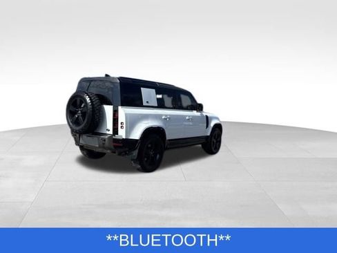 Used 2022 Land Rover Defender 110 X-Dynamic SE image 4