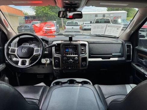 Used 2017 RAM 2500 Laramie AWD/4WD image 7