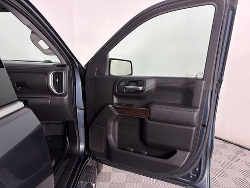 Used 2019 GMC Sierra 1500 SLT w/ SLT Premium Package AWD/4WD image 30