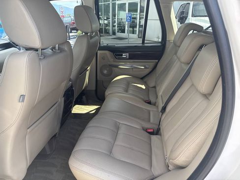 Used 2010 Land Rover Range Rover Sport HSE LUX AWD/4WD image 13