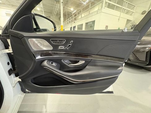 Used 2019 Mercedes-Benz S 560 4MATIC Sedan image 56