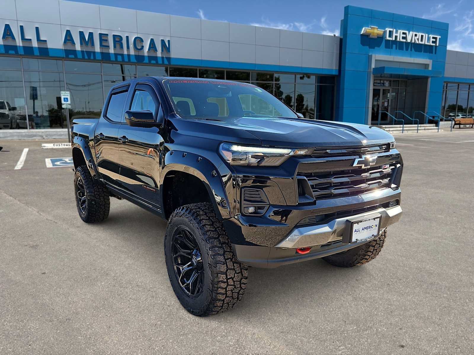 New 2026 Chevrolet Colorado Z71 w/ Z71 Convenience Package 2 AWD/4WD image 2
