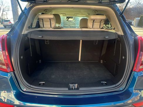 Used 2019 Buick Encore Essence image 10