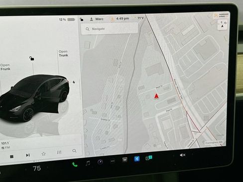 Used 2023 Tesla Model Y Performance AWD/4WD image 12