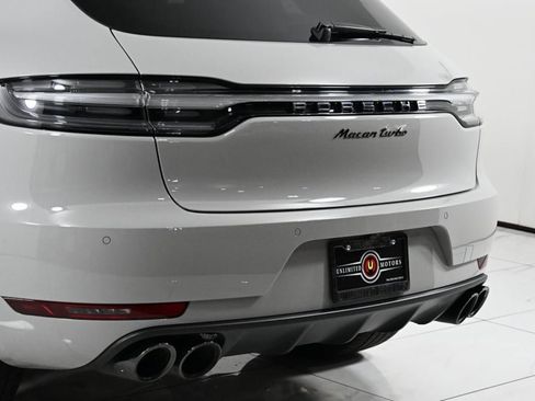 Used 2021 Porsche Macan Turbo w/ Premium Package Plus (PF0) image 19