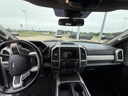 Used 2021 Ford F350 Lariat w/ Lariat Value Package AWD/4WD image 7