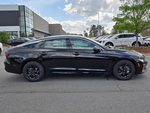 New 2026 Kia K5 LXS image 8