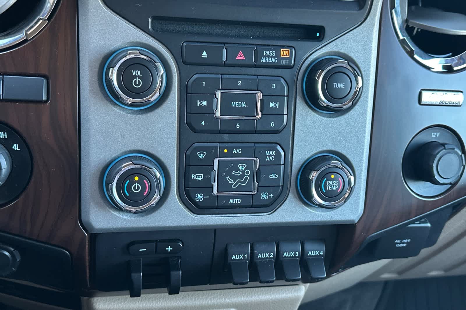 Used 2013 Ford F350 Lariat w/ Chrome Pkg AWD/4WD image 22