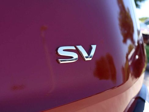Used 2021 Nissan Rogue SV FWD image 7