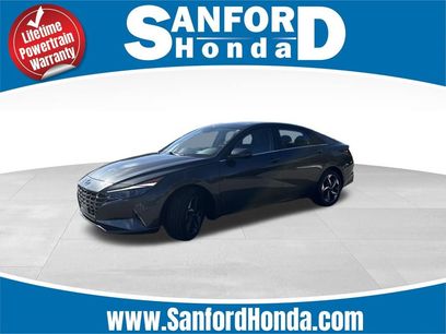 Used 2023 Hyundai Elantra Limited