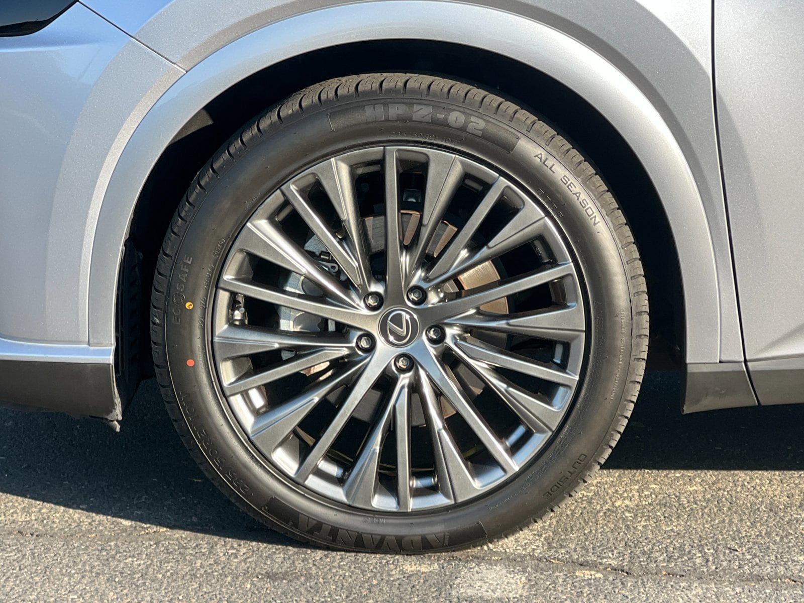 Used 2024 Lexus RX 450h AWD w/ Convenience Package image 24