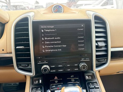 Used 2017 Porsche Cayenne image 14