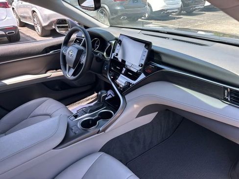 Used 2023 Toyota Camry XLE FWD image 31