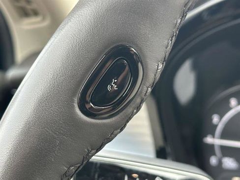 Certified 2021 Lincoln Corsair AWD w/ Equipment Group 101A image 16