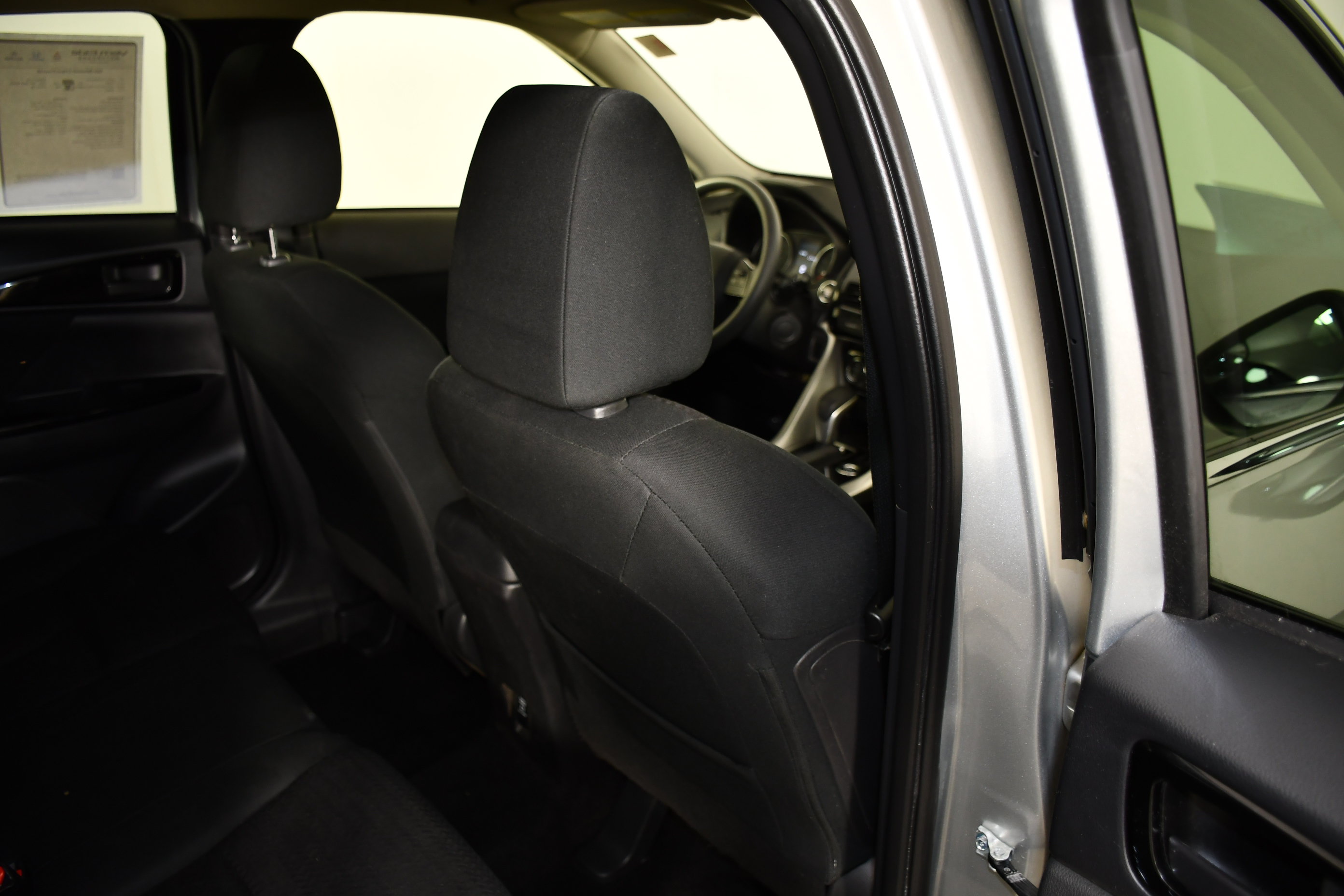 Used 2024 Mitsubishi Eclipse Cross LE AWD/4WD image 42