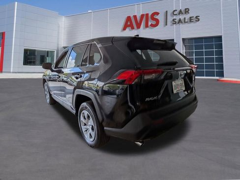 Used 2025 Toyota RAV4 LE image 10