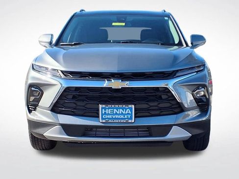 New 2026 Chevrolet Blazer LT w/ Convenience Package AWD/4WD image 2