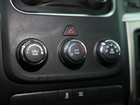 Used 2015 RAM 1500 Big Horn image 23