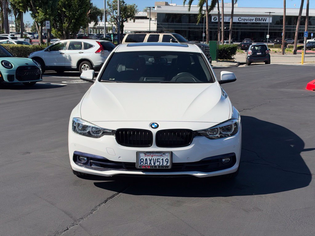 Used 2018 BMW 330e RWD image 3