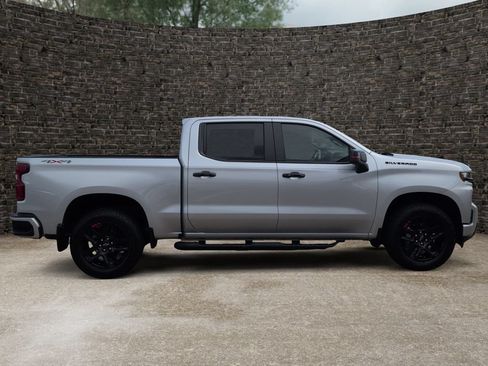 Used 2021 Chevrolet Silverado 1500 RST w/ Redline Edition AWD/4WD image 3