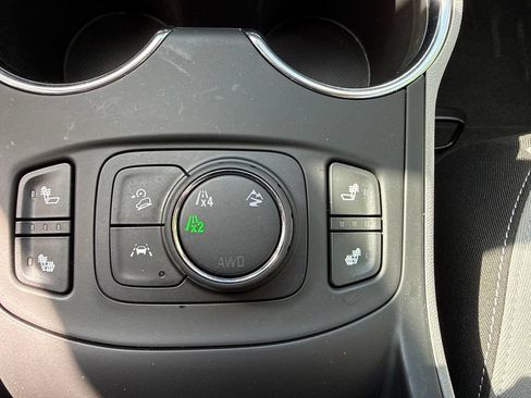 Used 2023 GMC Terrain SLE w/ Driver Convenience Package AWD/4WD image 36