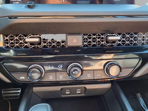 Used 2024 Honda Accord Sport image 9