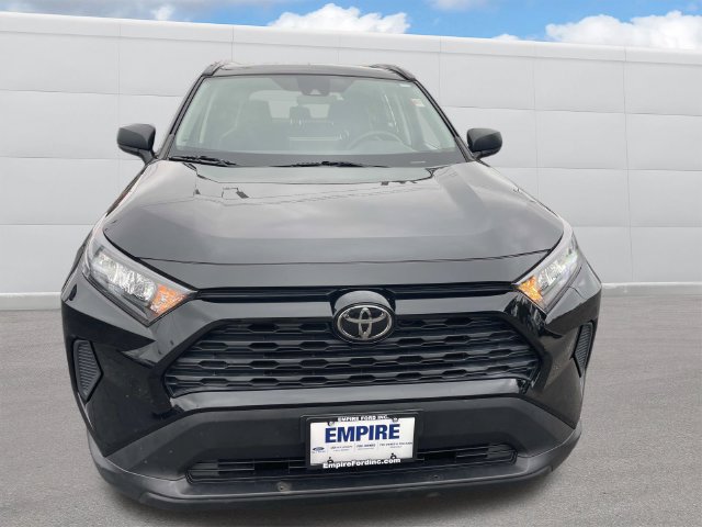 Used 2021 Toyota RAV4 LE AWD/4WD image 13