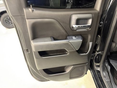 Used 2018 Chevrolet Silverado 1500 LT w/ All Star Edition AWD/4WD image 23