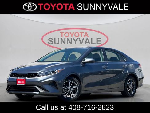 Used 2024 Kia Forte LXS FWD image 1