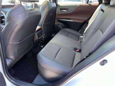 Used 2023 Toyota Venza Limited AWD/4WD image 6