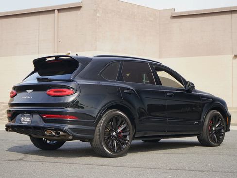Used 2021 Bentley Bentayga Speed image 4