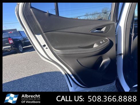 Used 2025 Buick Encore GX Sport Touring w/ Advanced Technology Package image 14