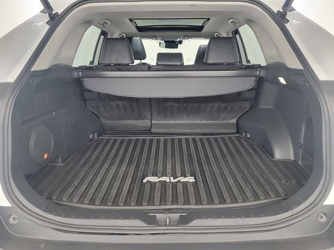Used 2023 Toyota RAV4 Limited image 33